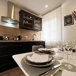 Lejlighed Ar Iii I 4 Pers I Modern I Schillerapartment