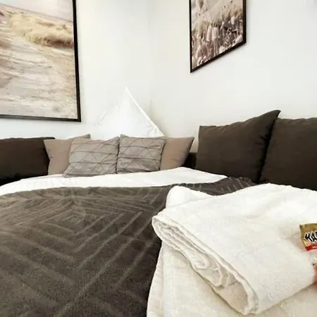 Ar Iii I 4 Pers I Modern I Schillerapartment Lägenhet