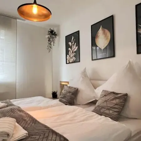 Ar Iii I 4 Pers I Modern I Schillerapartment