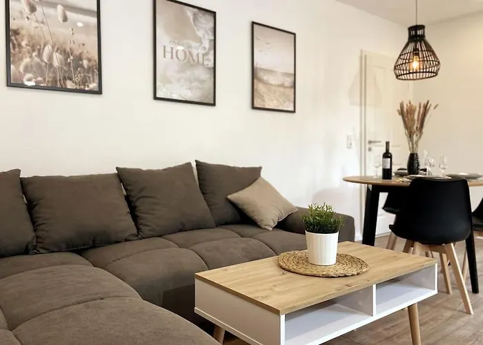 Ar Iii I 4 Pers I Modern I Schillerapartment